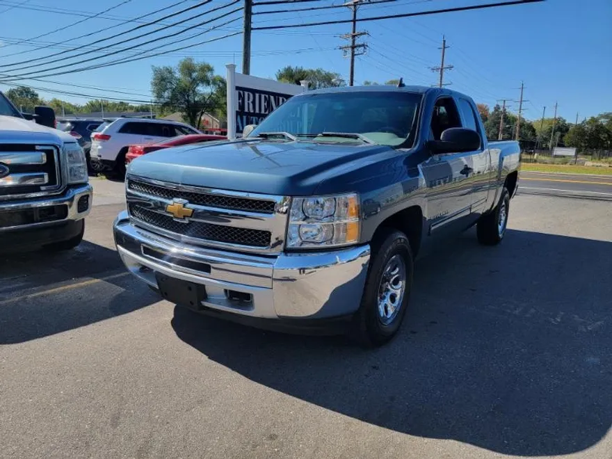 2013 Chevrolet Silverado 1500 LS photo 1