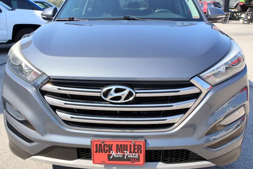 2018 Hyundai Tucson Limited photo 1