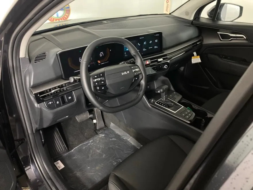 2026 Kia Sportage LX photo 1