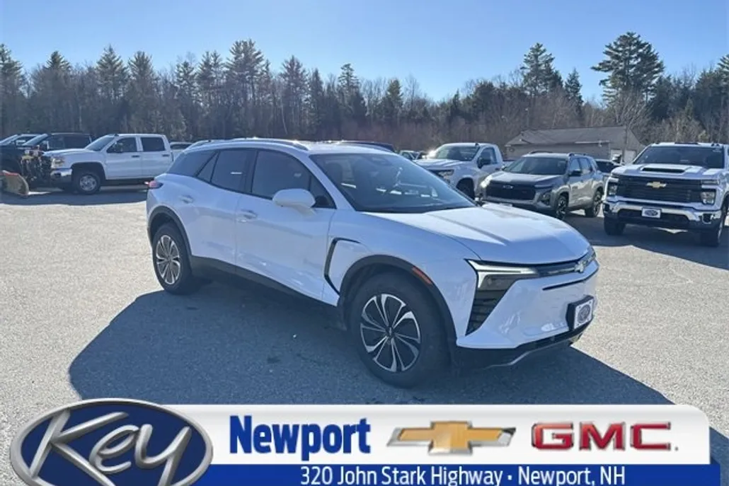 2025 Chevrolet Blazer EV photo 1