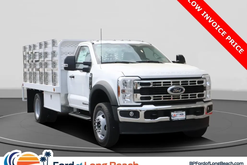 2024 Ford F-550 XL photo 1