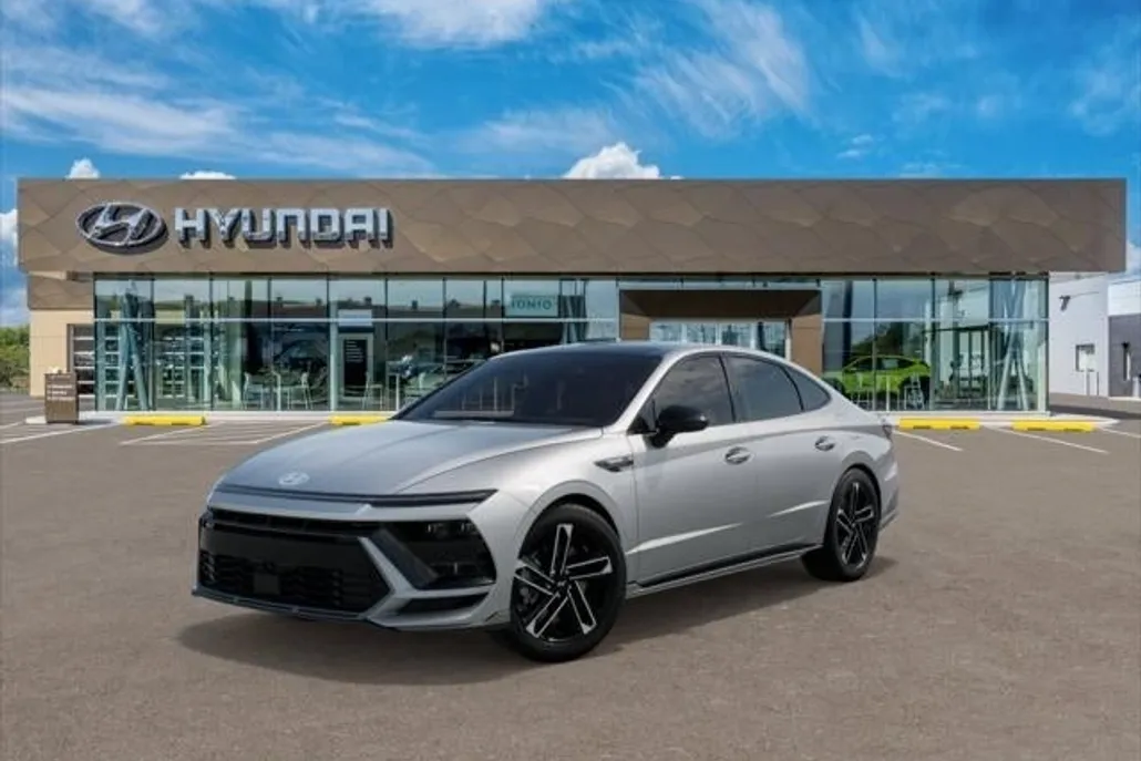 2025 Hyundai Sonata N Line photo 1