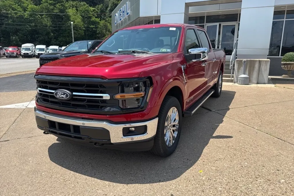 2025 Ford F-150 XLT photo 1