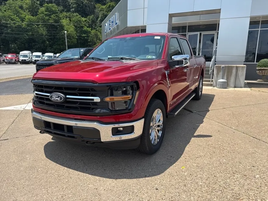 2025 Ford F-150 XLT photo 1