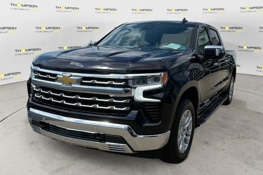 2022 Chevrolet Silverado 1500 LTZ photo 1