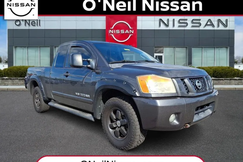 2012 Nissan Titan PRO-4X photo 1