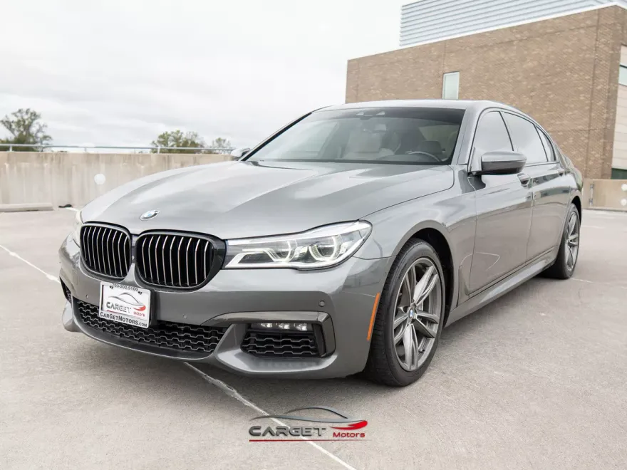 2019 Bmw 750i xDrive Sedan photo 1