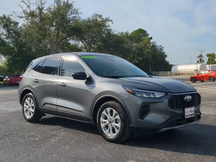 2024 Ford Escape Active photo 1