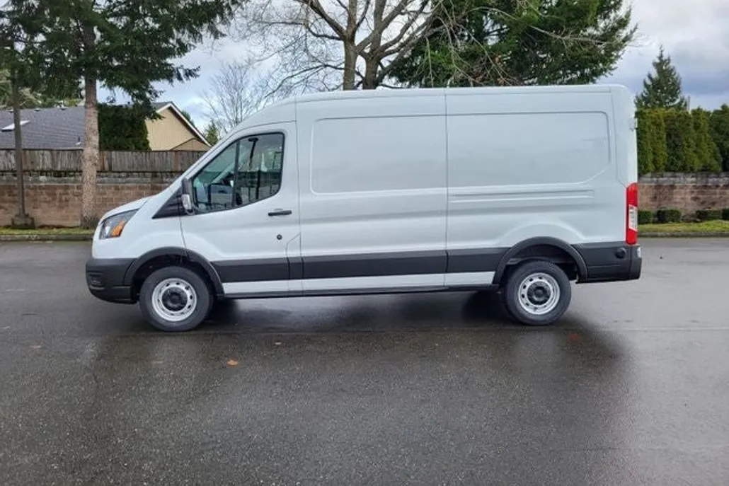 2024 Ford Transit photo 1
