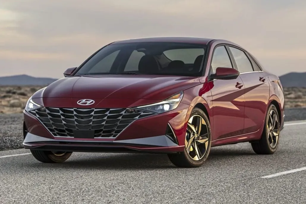 2021 Hyundai Elantra SEL photo 1