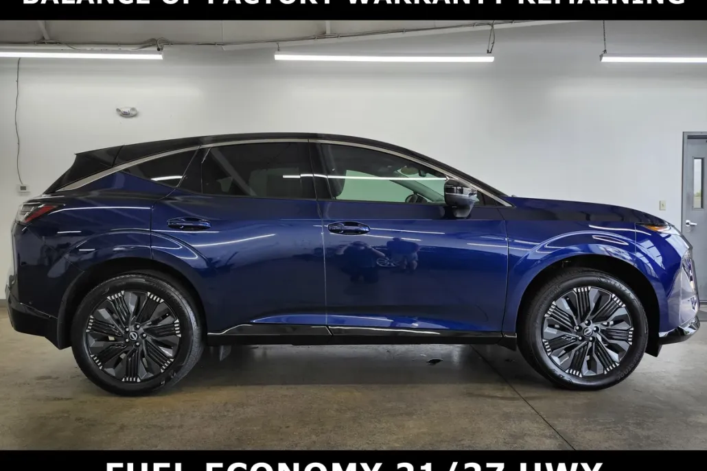 2025 Nissan Murano Platinum photo 1