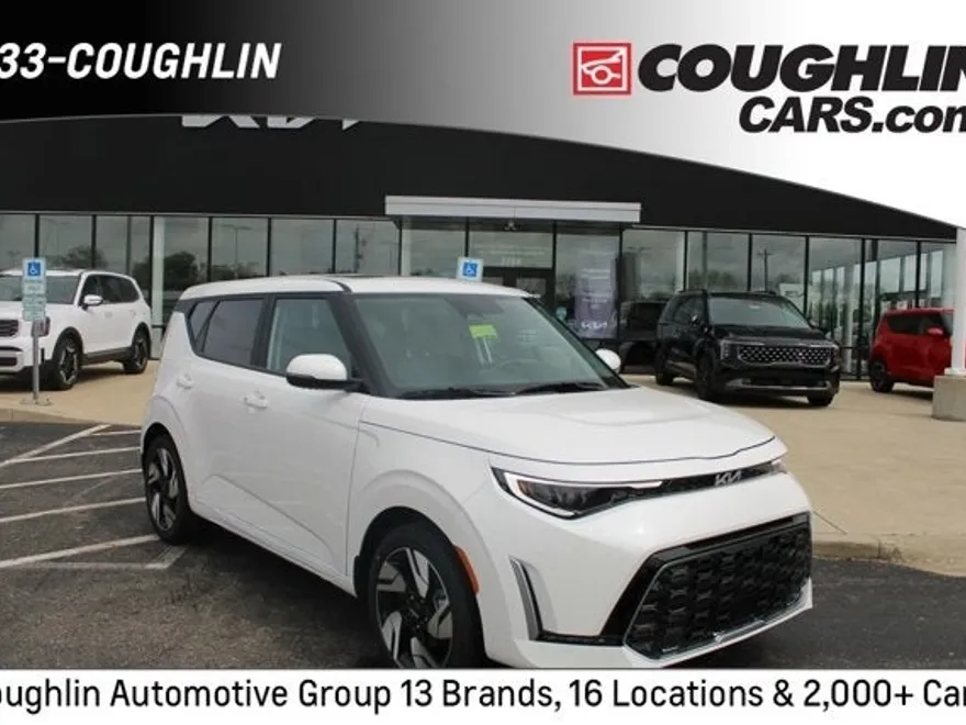 2025 Kia Soul GT-Line photo 1