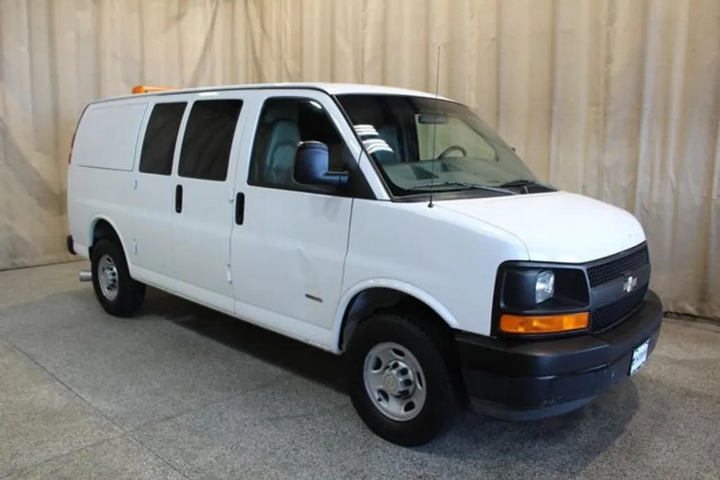 2008 Chevrolet Express 3500 photo 1