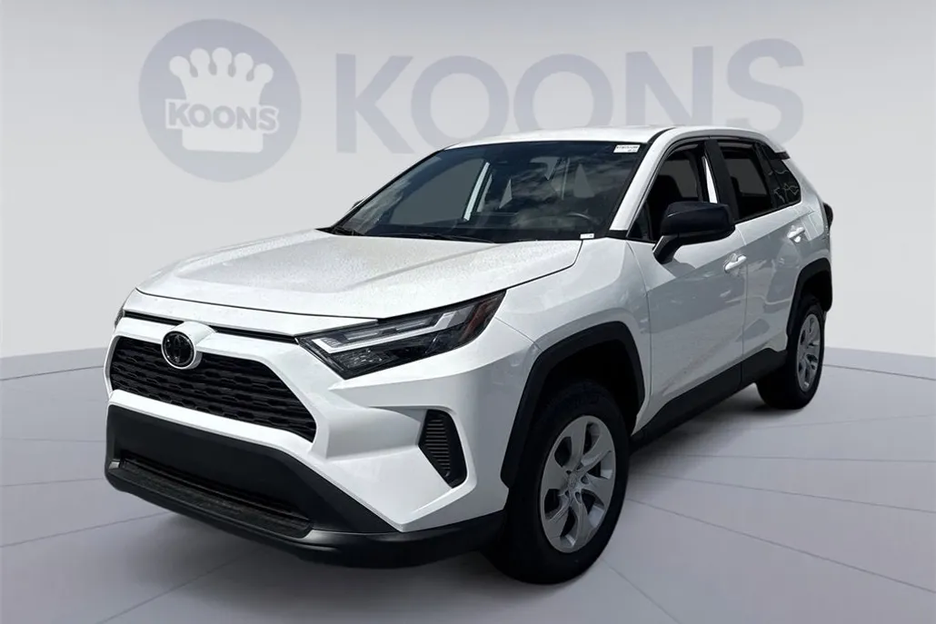 2025 Toyota RAV4 LE photo 1