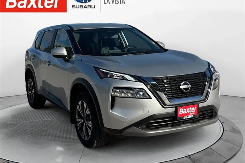 2023 Nissan Rogue SV photo 1