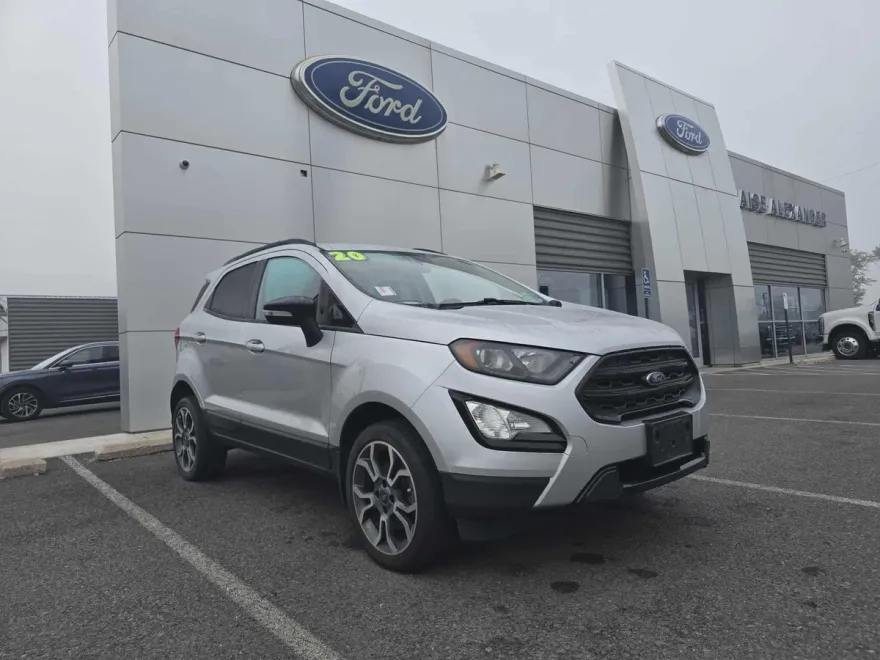 2020 Ford EcoSport SES photo 1