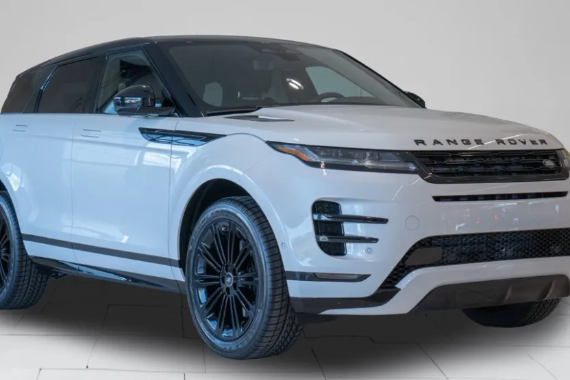 2026 Land Rover Range Rover Evoque Dynamic SE photo 1