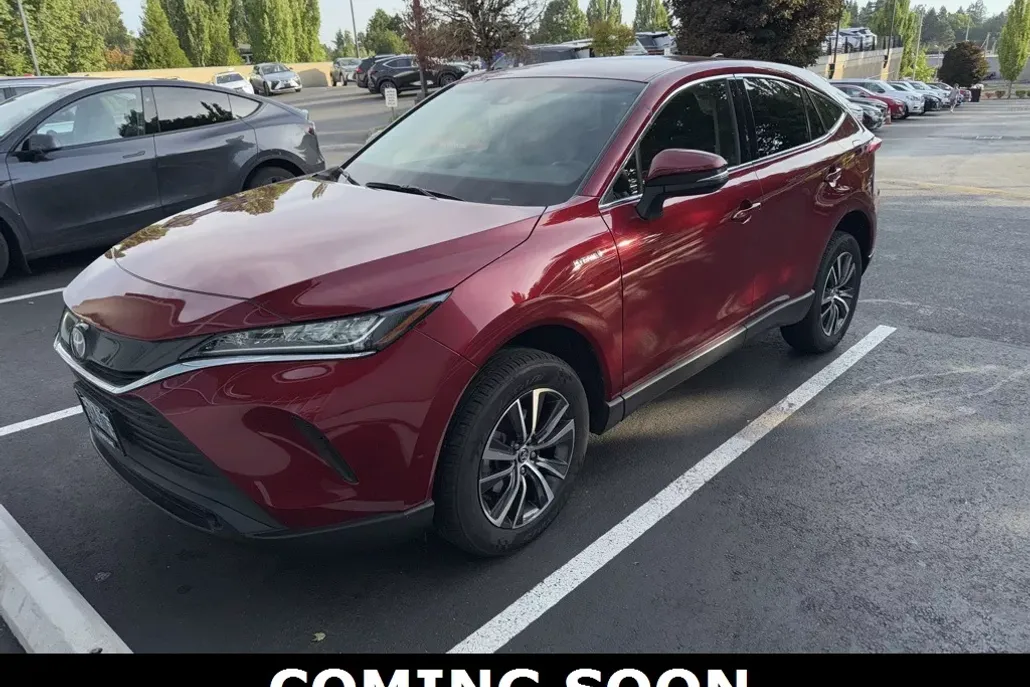 2021 Toyota Venza LE photo 1