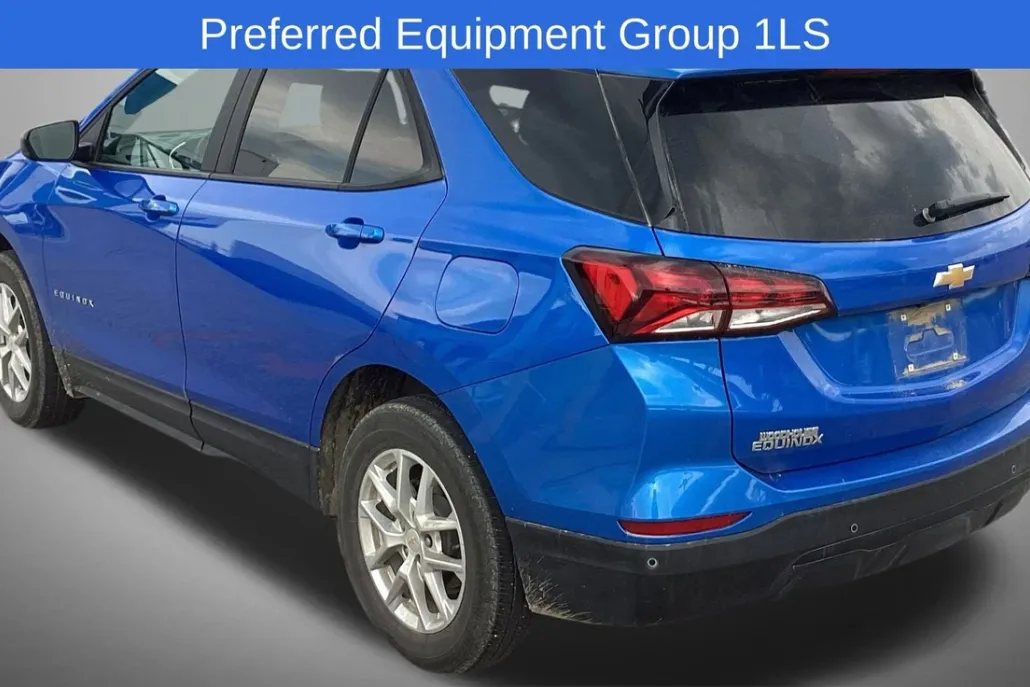 2024 Chevrolet Equinox LS photo 1