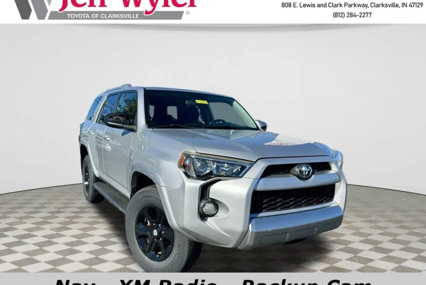 2018 Toyota 4Runner SR5 photo 1