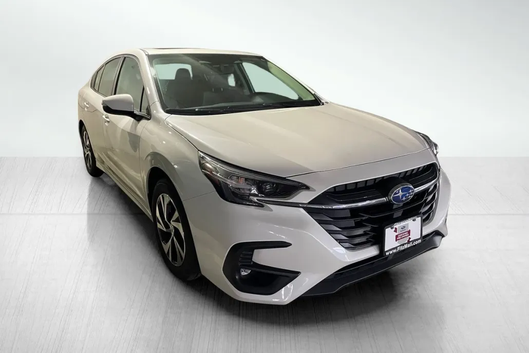 2025 Subaru Legacy Premium photo 1