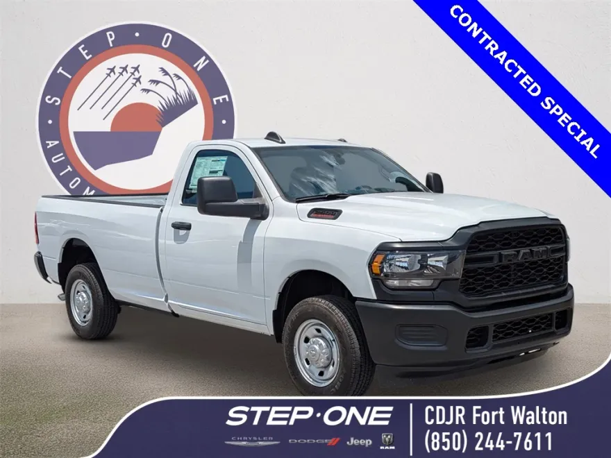 2023 Ram 2500 Tradesman photo 1