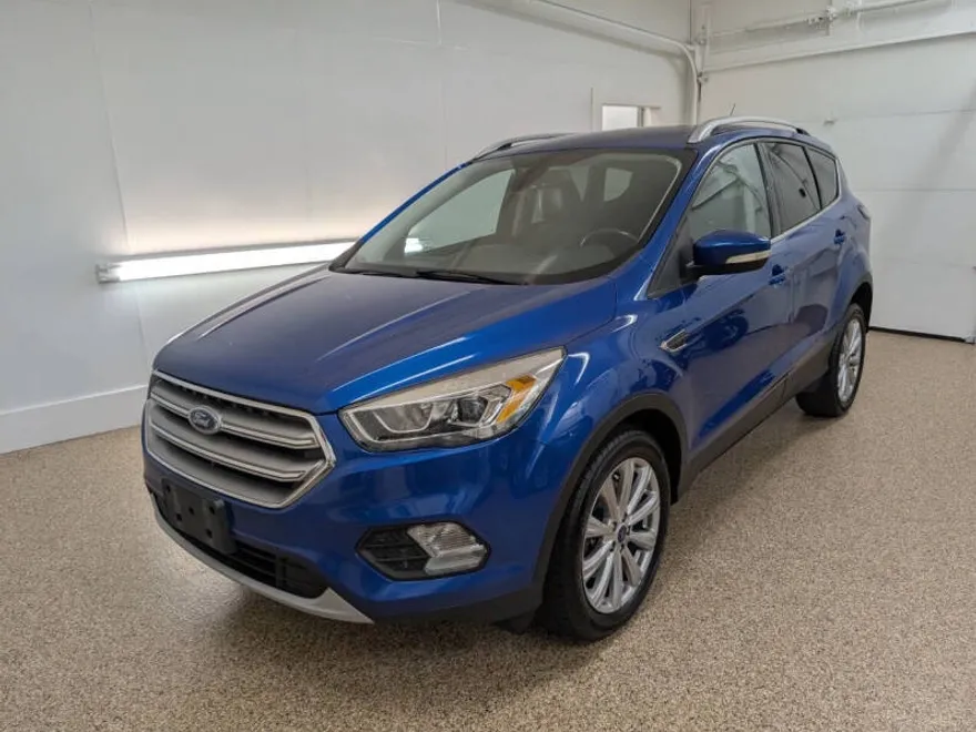 2017 Ford Escape Titanium photo 1