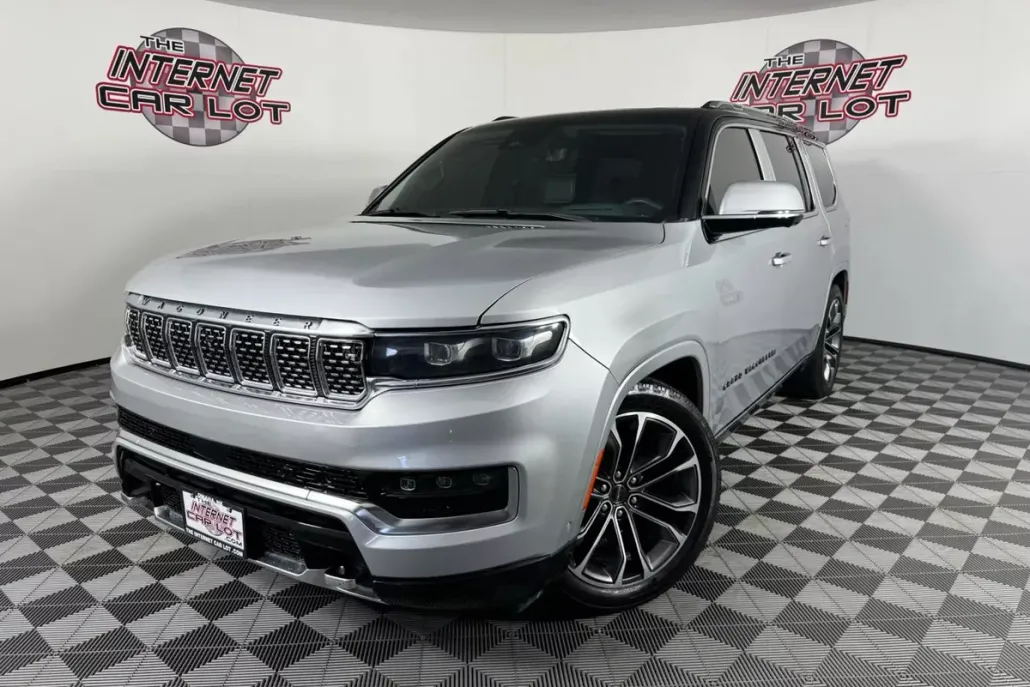 2022 Jeep Grand Wagoneer III photo 1