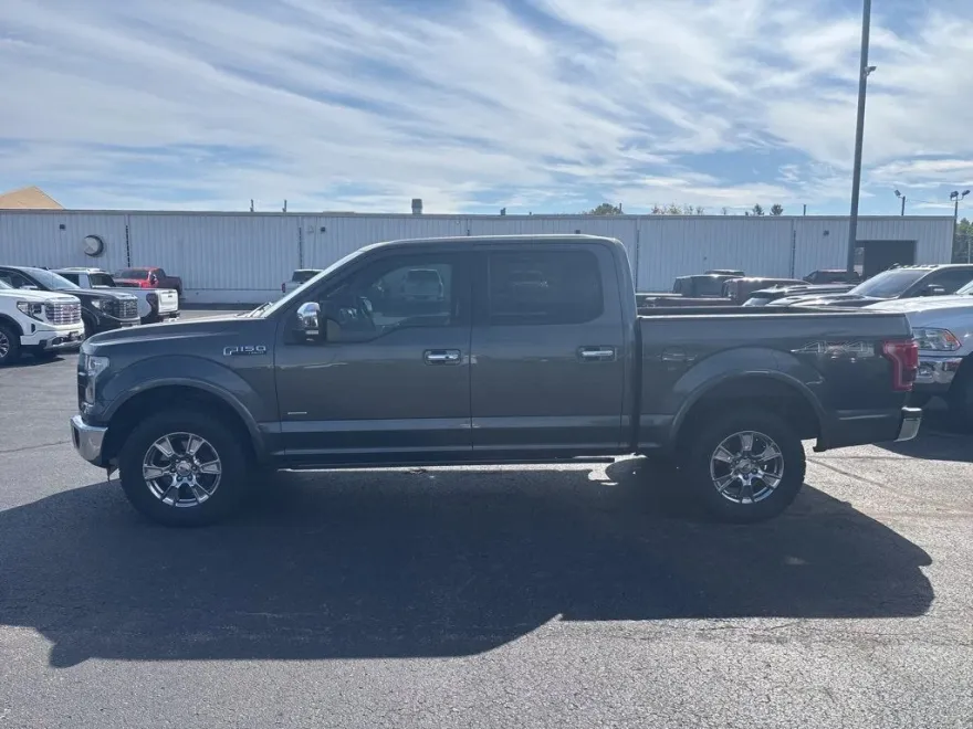 2016 Ford F-150 Lariat photo 1