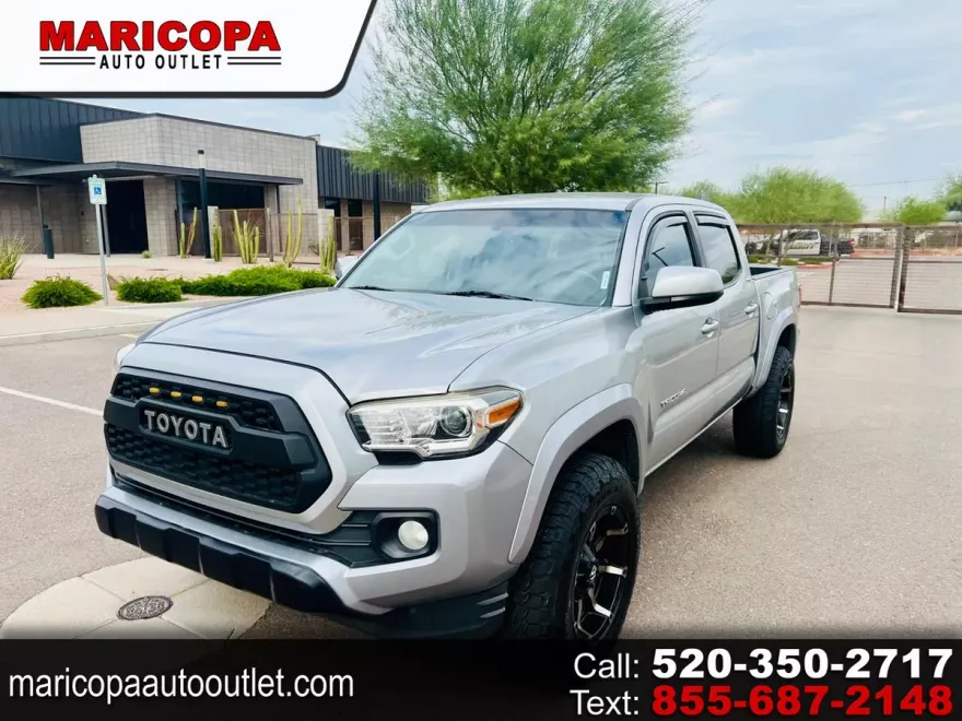 2017 Toyota Tacoma SR5 Double Cab Long Bed V6 photo 1