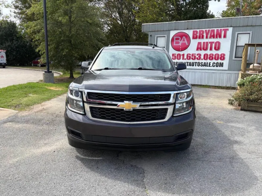 2016 Chevrolet Tahoe LT photo 1
