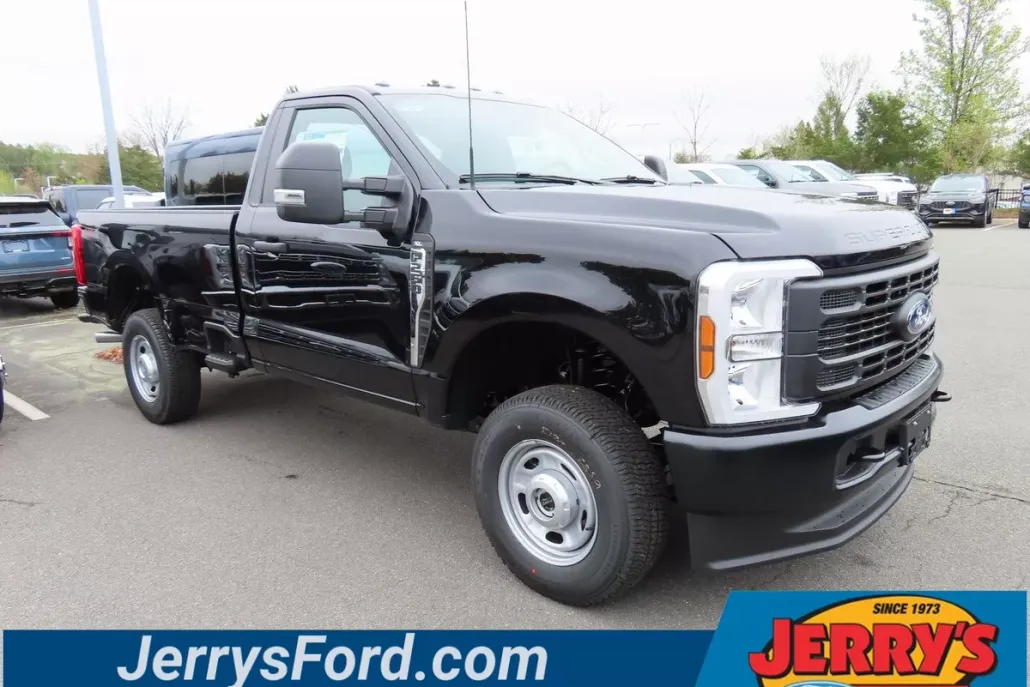 2025 Ford F-250 photo 1