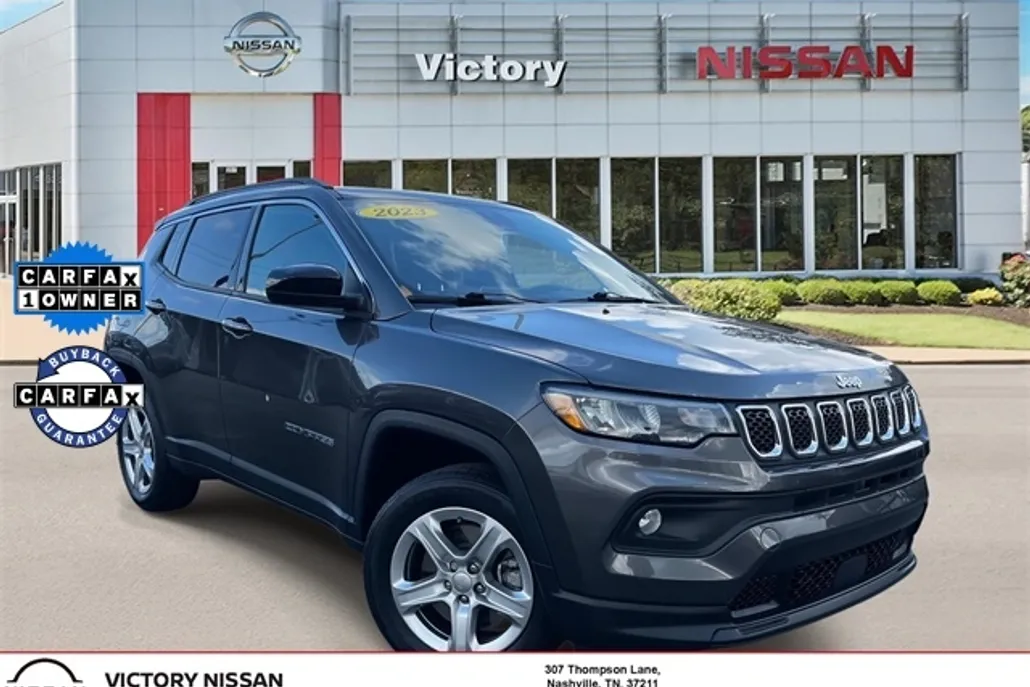 2023 Jeep Compass Latitude photo 1