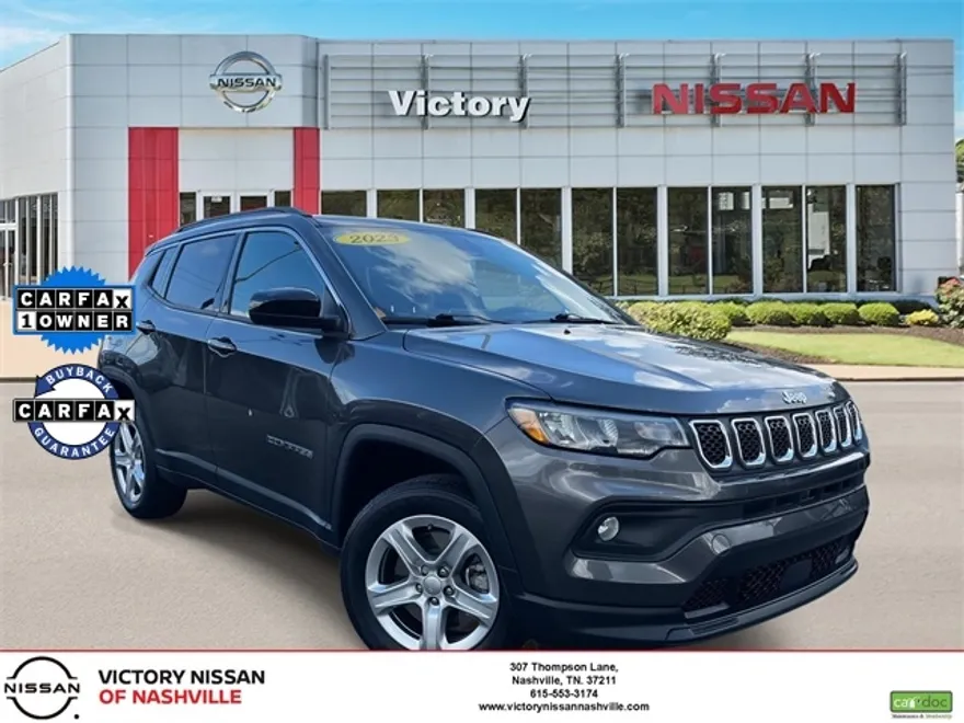 2023 Jeep Compass Latitude photo 1