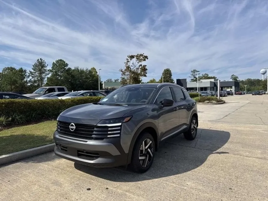 2026 Nissan Kicks SV photo 1