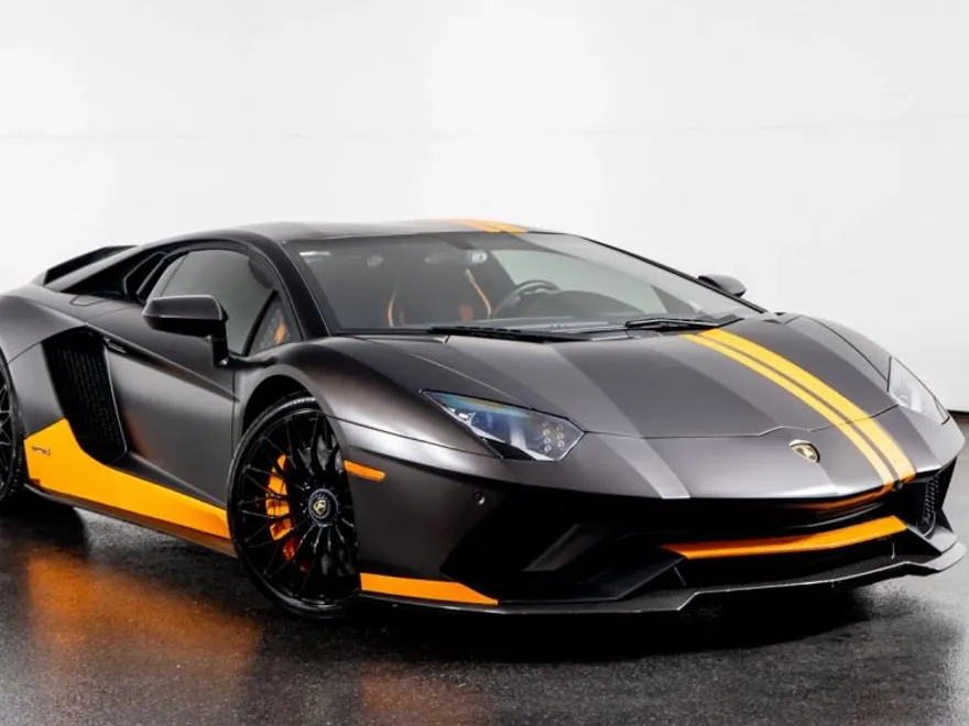 2018 Lamborghini Aventador LP 740-4 S photo 1