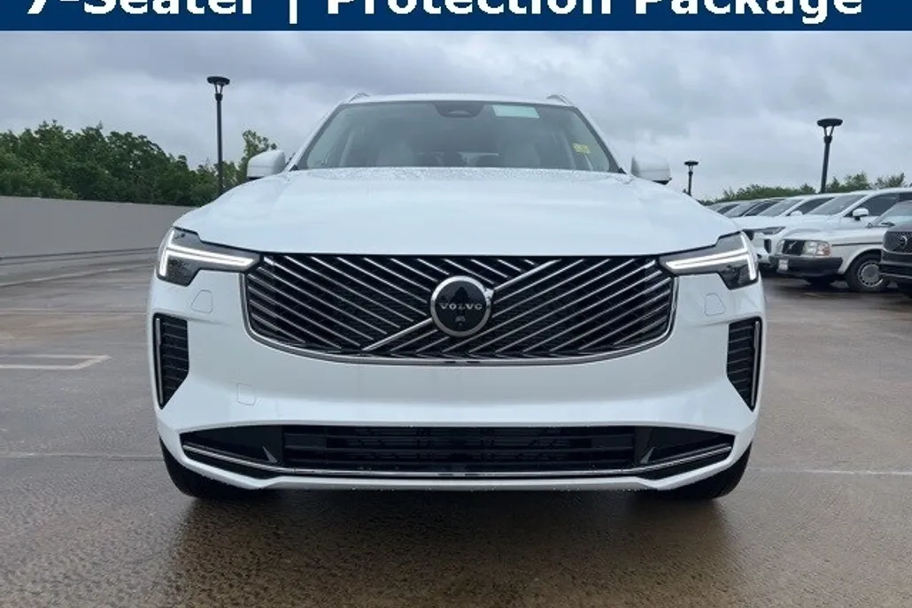 2026 Volvo XC90 photo 1