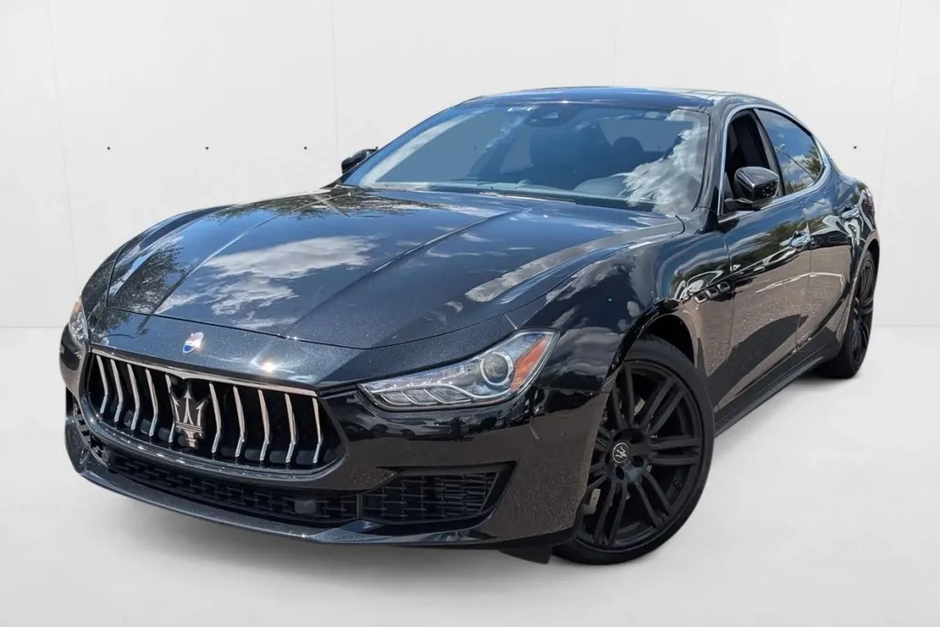 2019 Maserati Ghibli S Q4 photo 1