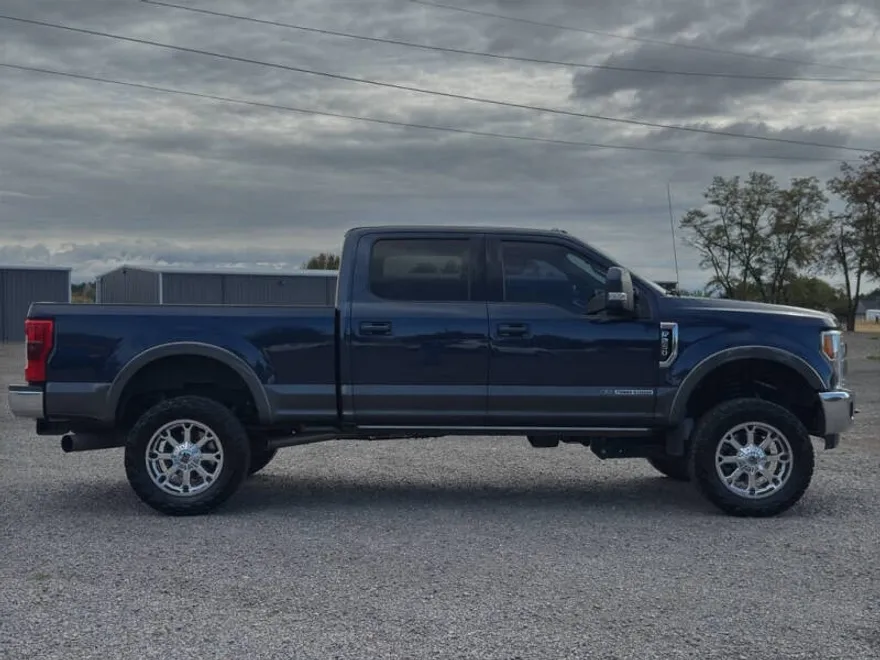 2018 Ford F-250 Lariat photo 1