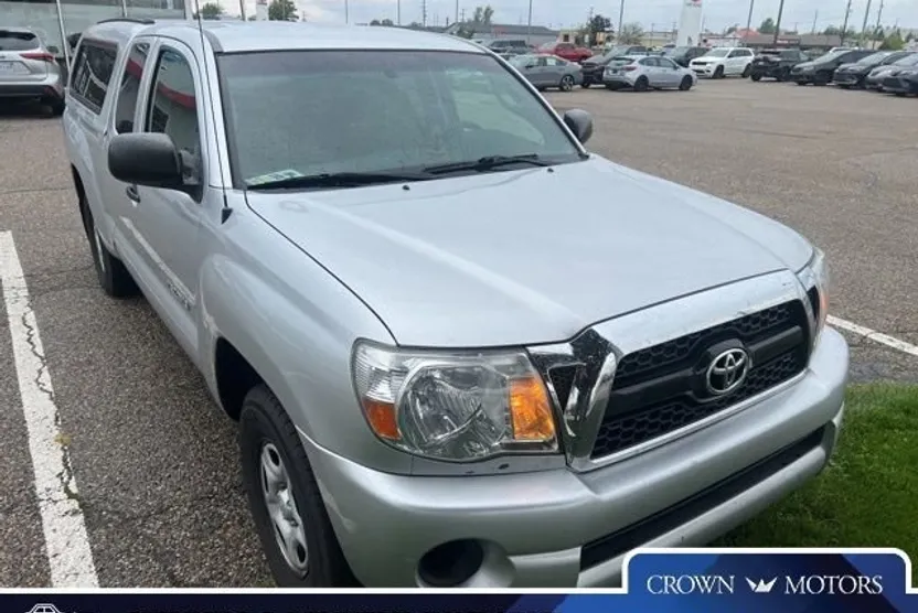 2011 Toyota Tacoma SR5 photo 1