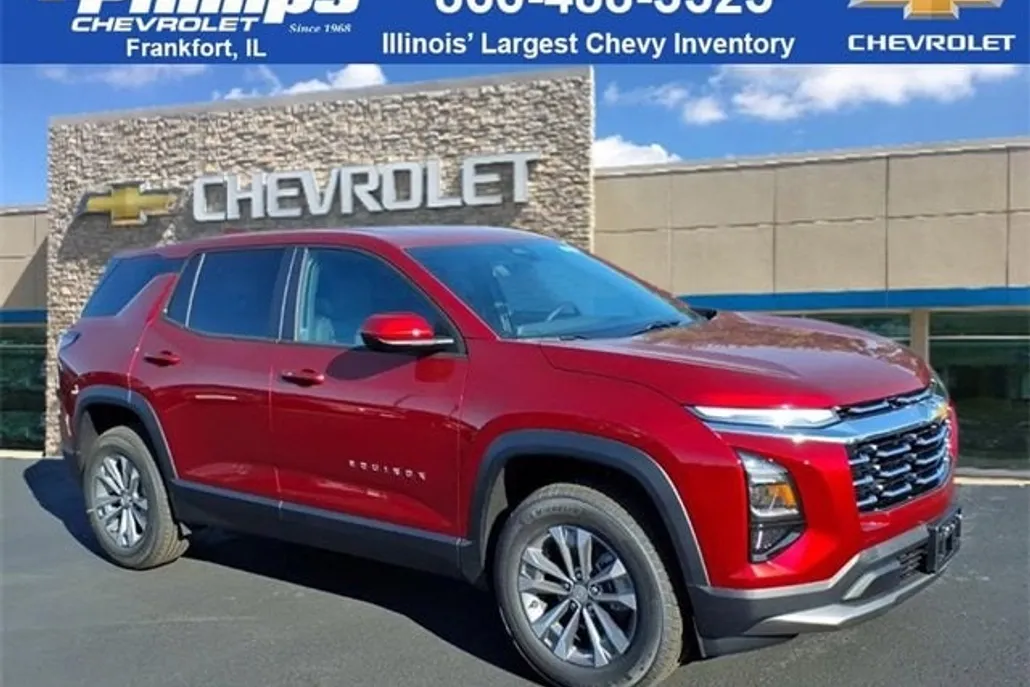 2026 Chevrolet Equinox LT photo 1