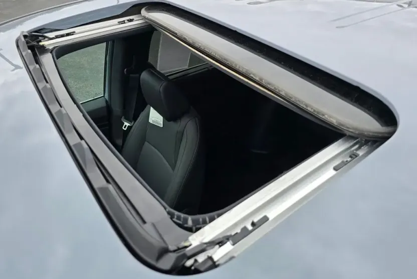 2025 Honda Odyssey photo 1
