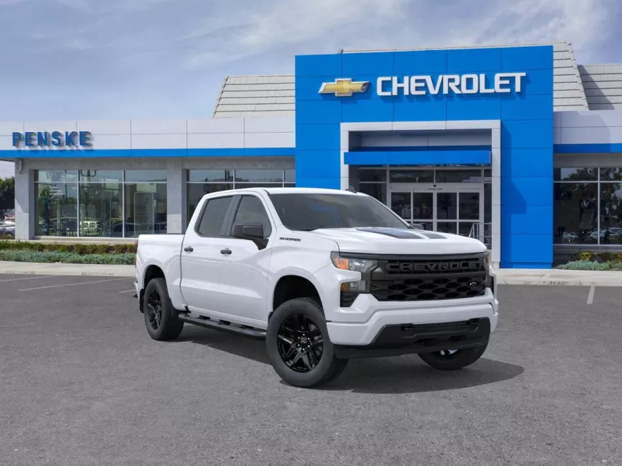2026 Chevrolet Silverado 1500 Custom photo 1