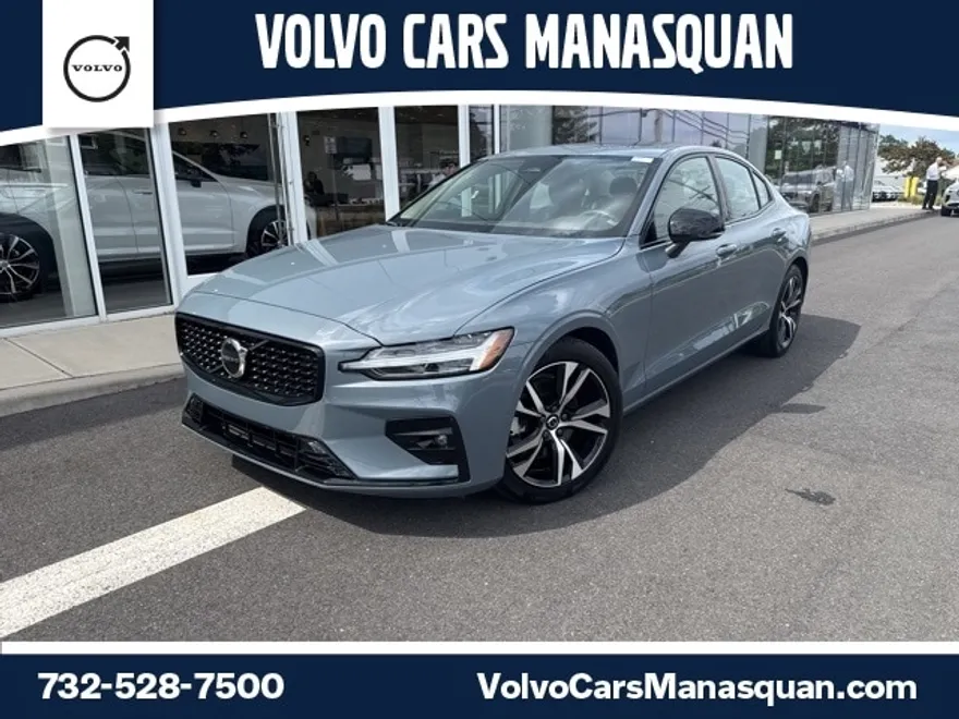 2024 Volvo S60 B5 Core photo 1
