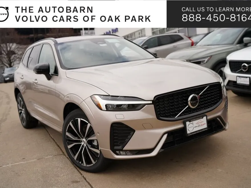 2025 Volvo XC60 B5 Plus photo 1