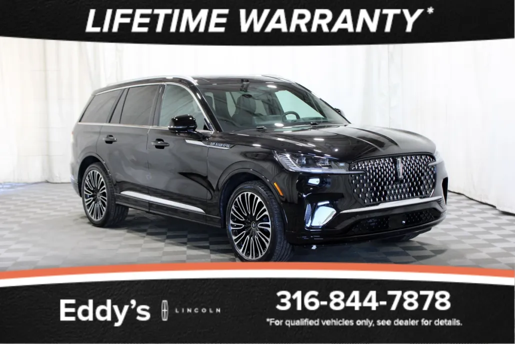 2025 Lincoln Aviator Black Label photo 1
