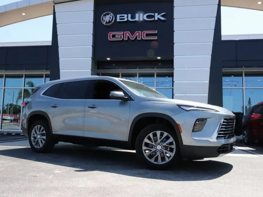 2025 Buick Enclave Preferred photo 1