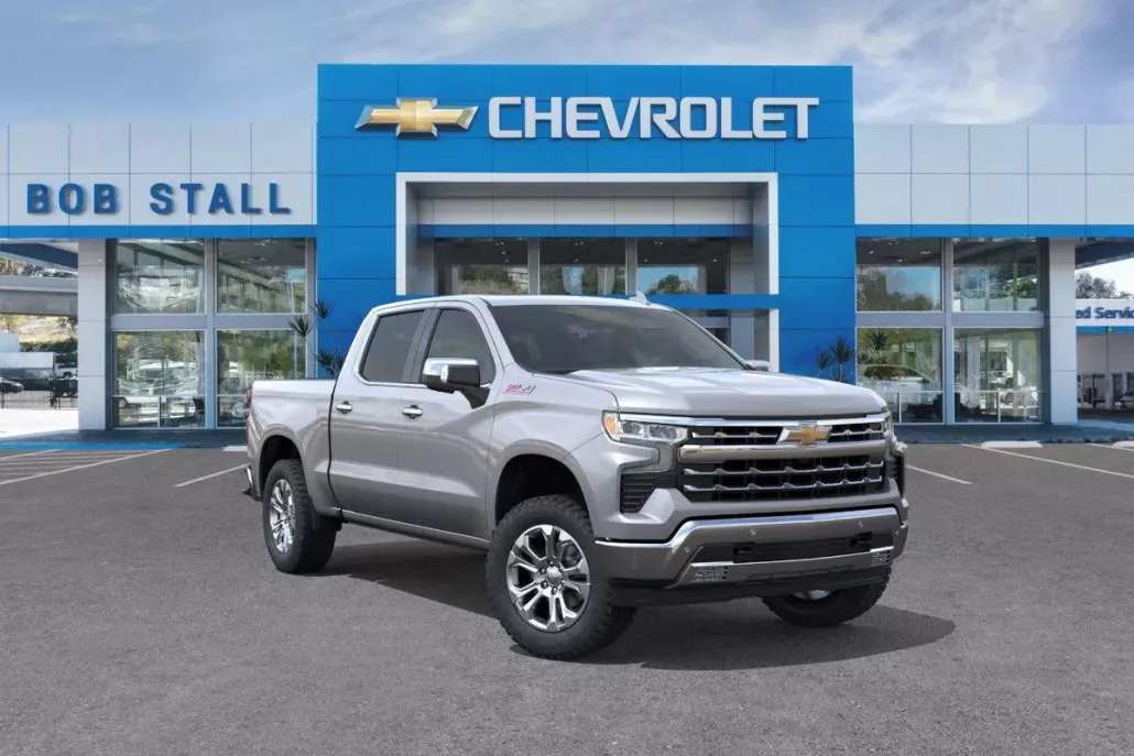 2026 Chevrolet Silverado 1500 LTZ photo 1