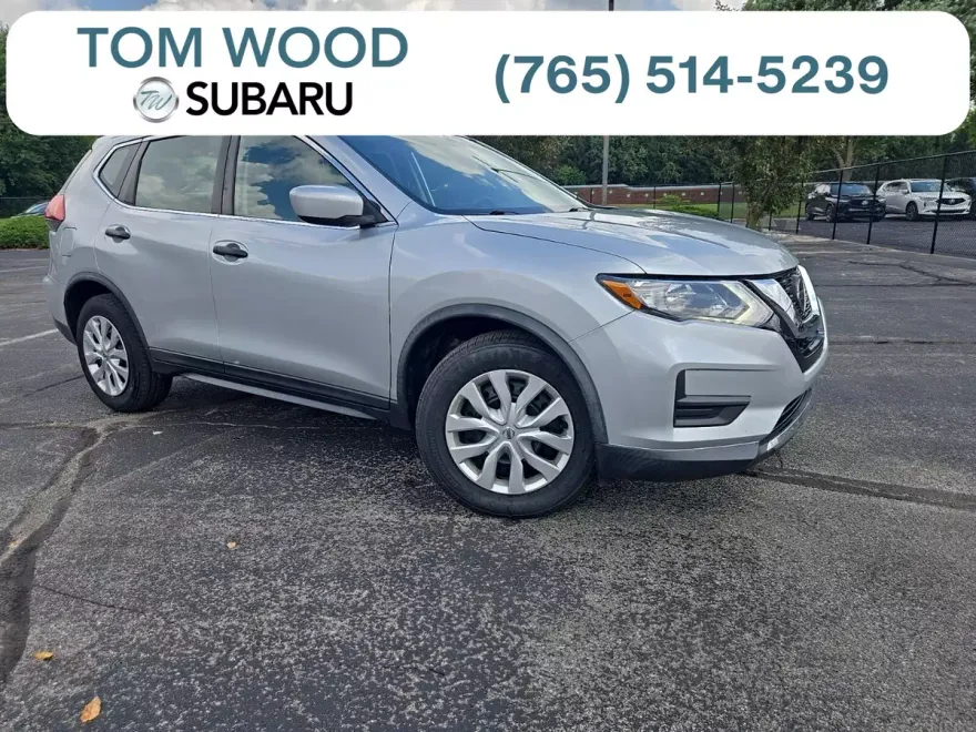 2018 Nissan Rogue S photo 1