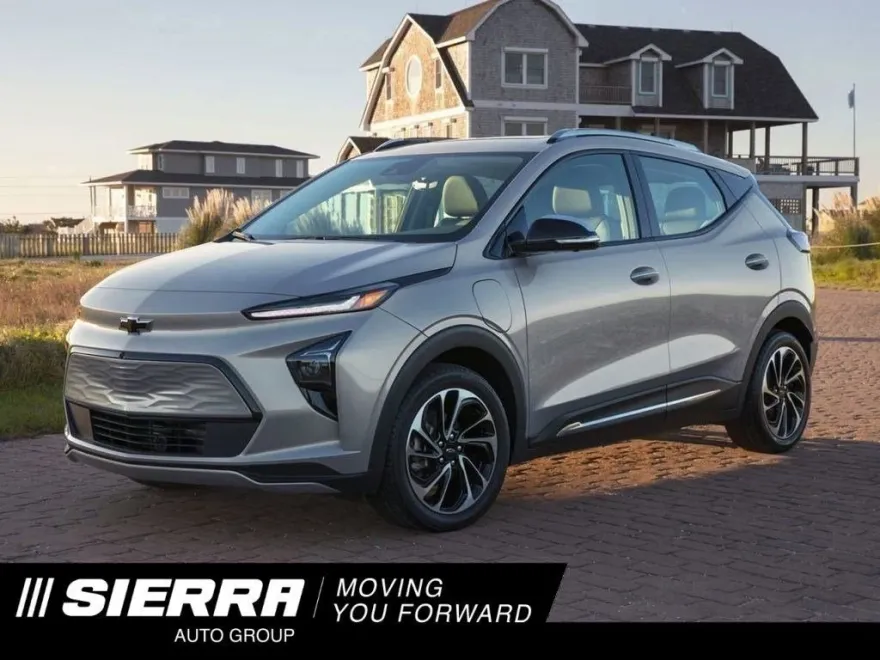 2022 Chevrolet Bolt EUV photo 1